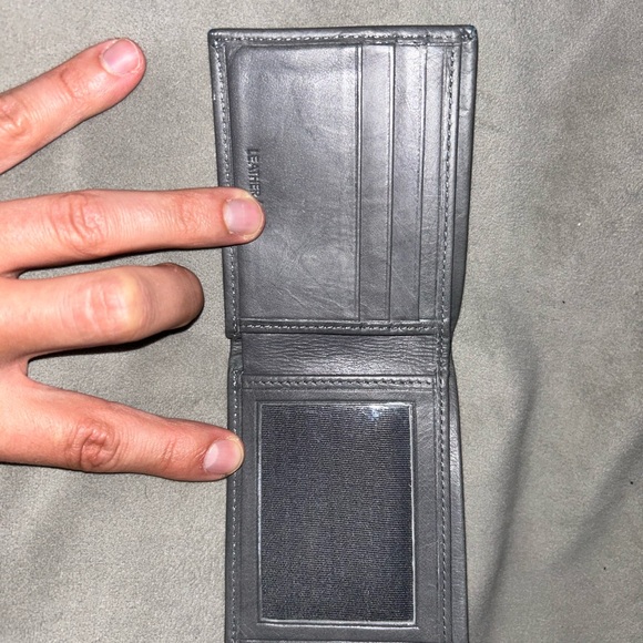 Calvin Klein Wallet - Picture 2 of 3